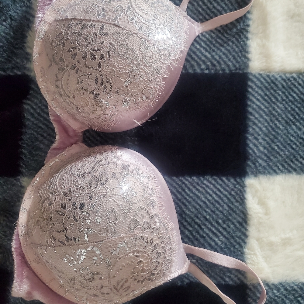 Victoria secret bras 34c